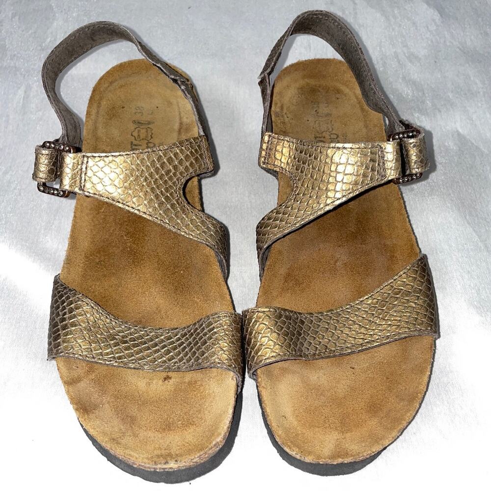 Naot Pamela Sandals in Bronze - Women's Size 38 (US 7.5)